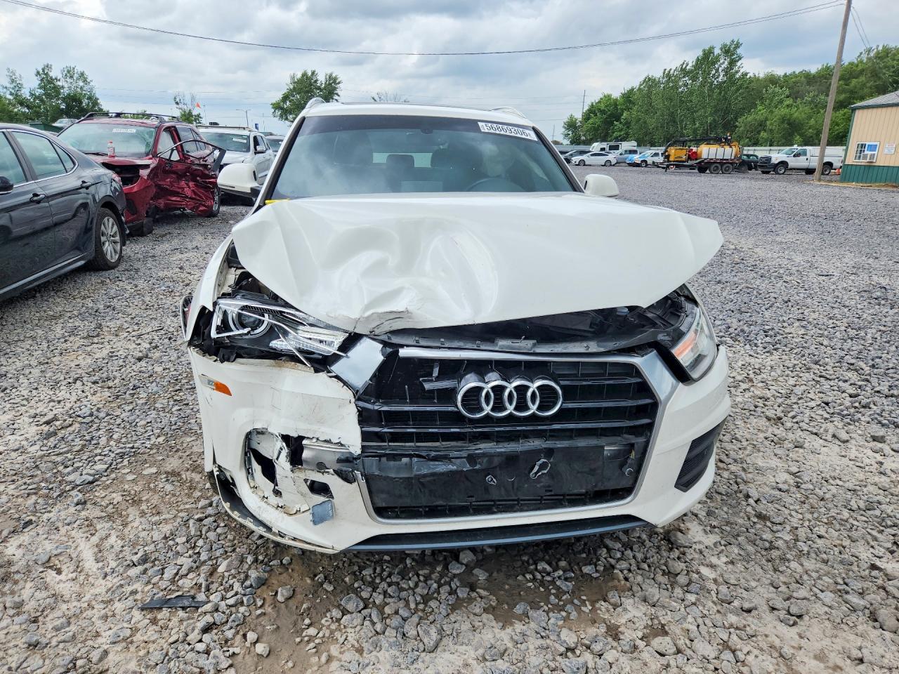 2016 AUDI Q3 quattro Premium Plus