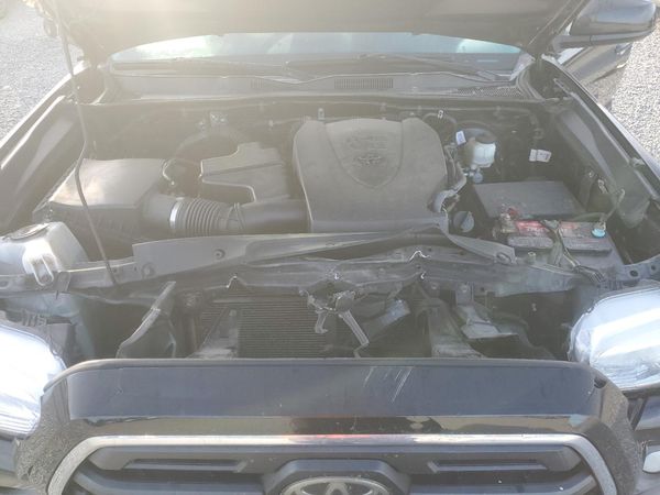 2019 TOYOTA TACOMA SR5 — Engine bay