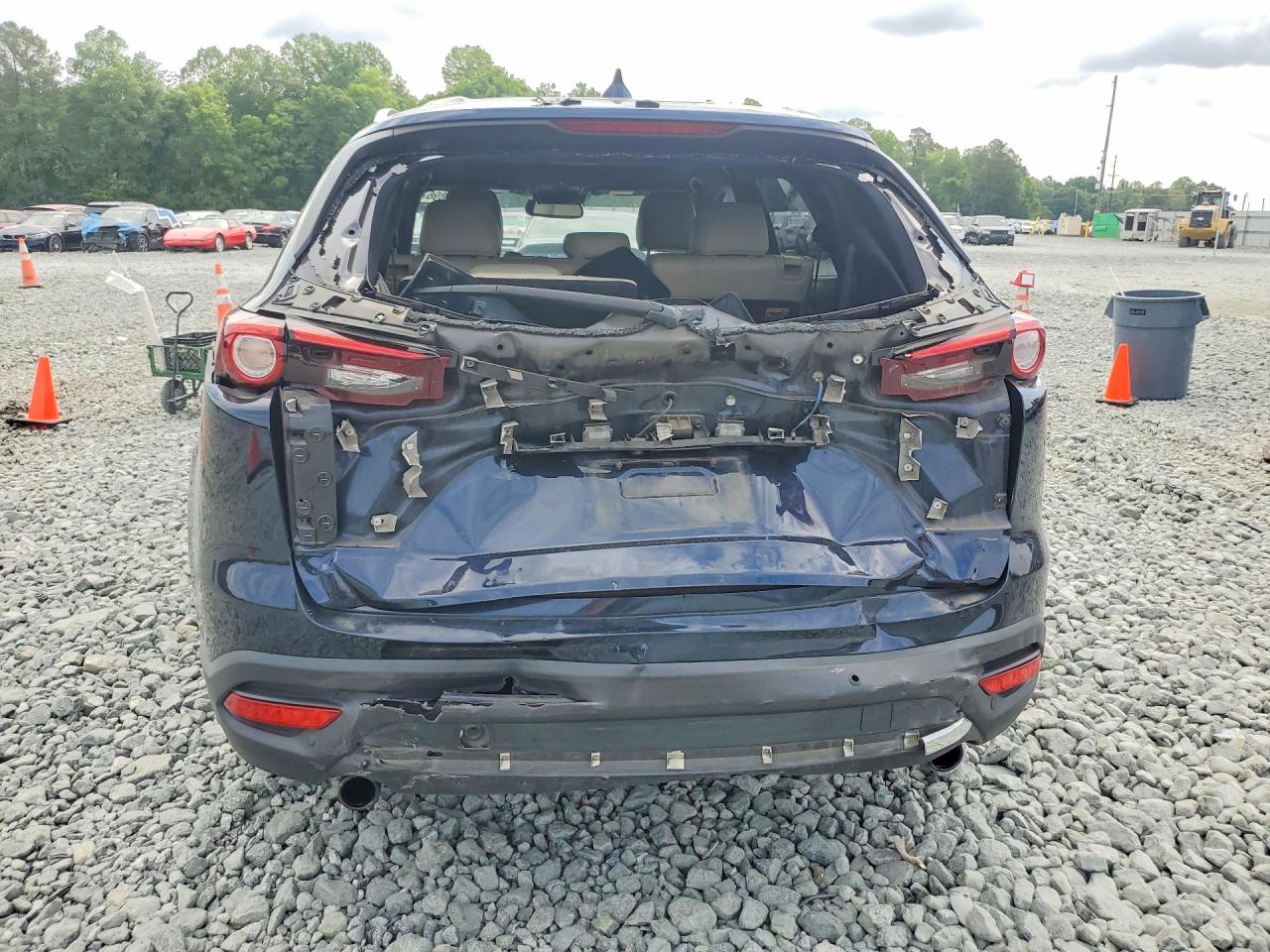 2016 MAZDA CX-9