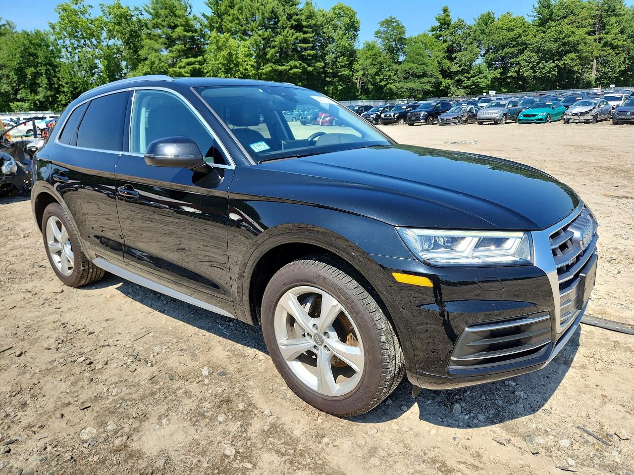 2020 AUDI Q5 quattro Premium Plus