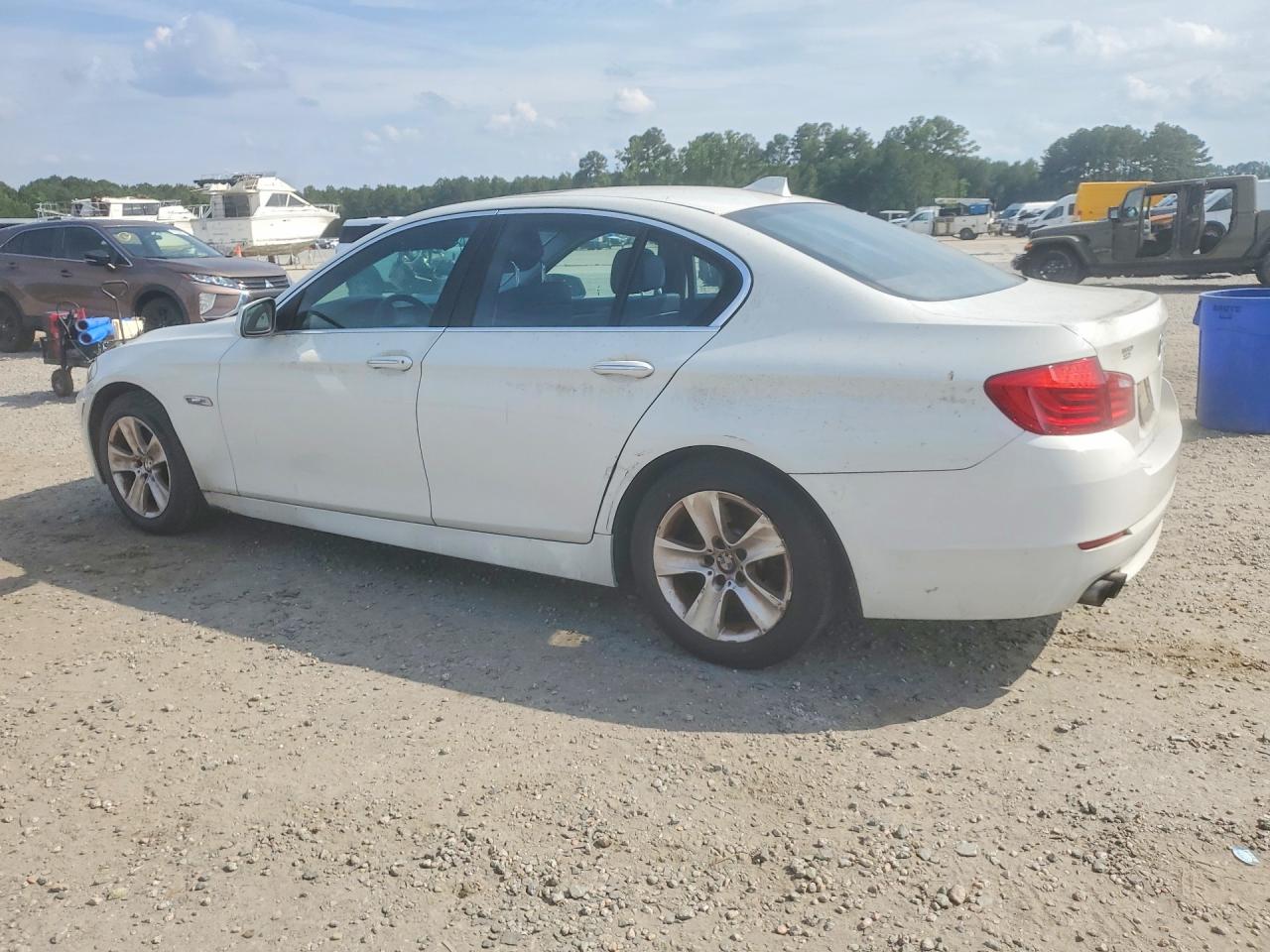 2012 BMW 528