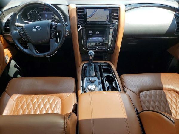 2021 INFINITI QX80 SV