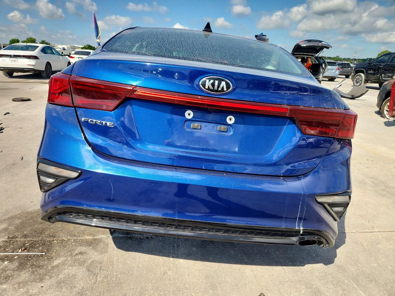 2021 KIA FORTE FE, LXS