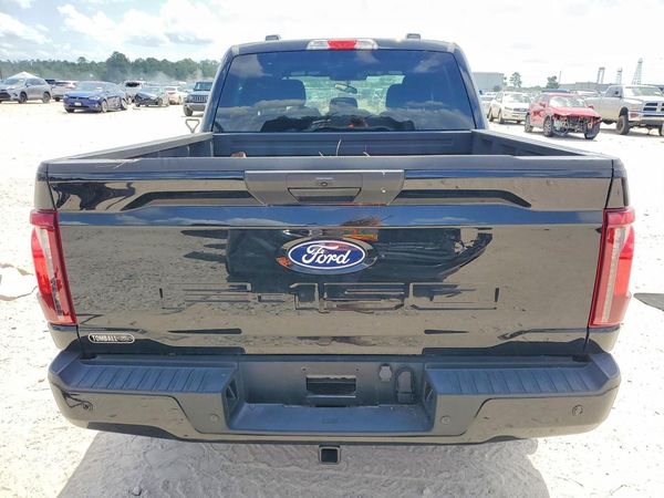 2025 FORD F150