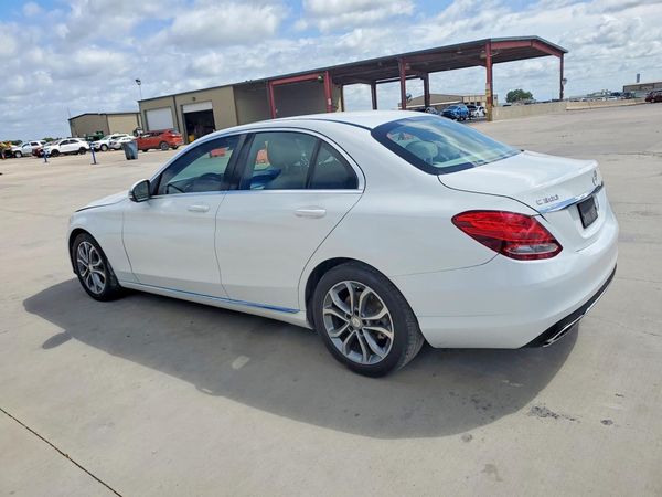 2016 MERCEDES-BENZ C C300