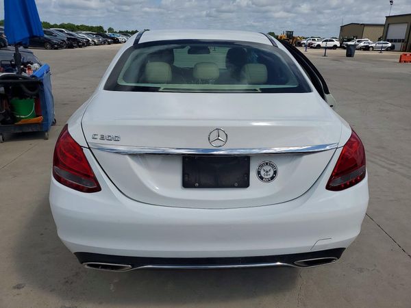2016 MERCEDES-BENZ C C300