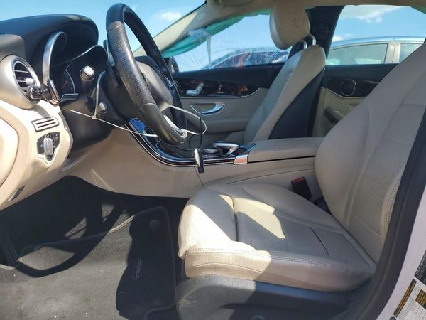 2016 MERCEDES-BENZ C C300