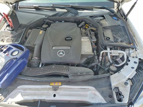 2016 MERCEDES-BENZ C C300