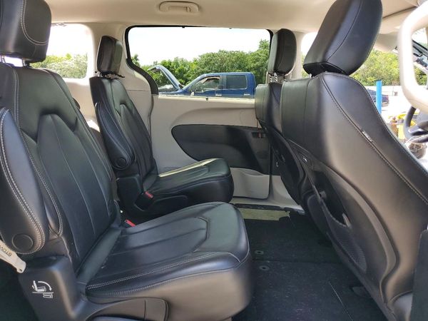 2023 CHRYSLER PACIFICA