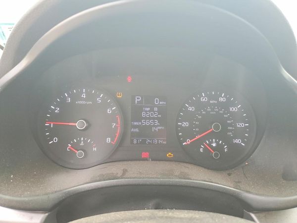 2018 KIA RIO 5-DOOR LX, S