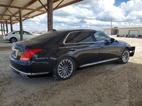2018 GENESIS G90