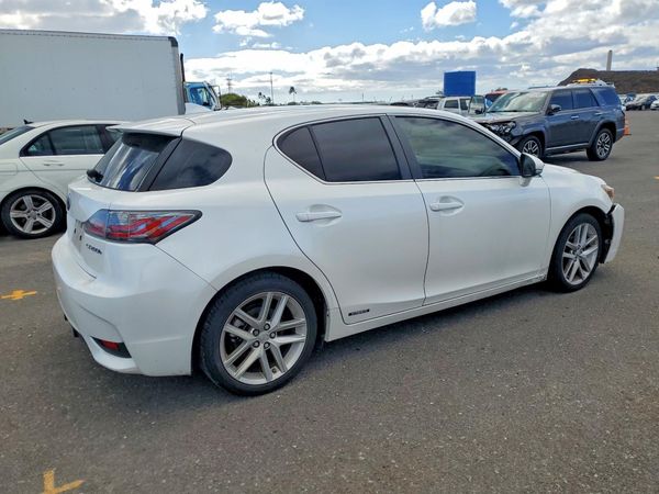 2016 LEXUS CT 200h
