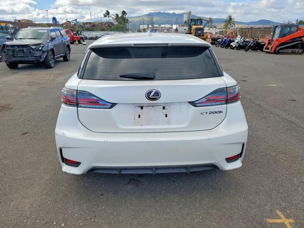 2016 LEXUS CT 200h