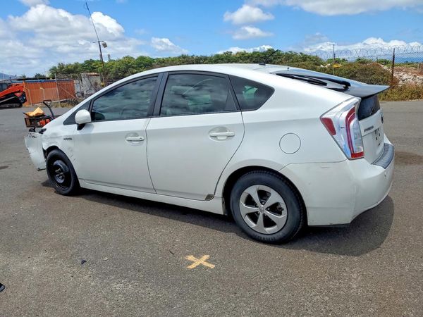 2013 TOYOTA PRIUS