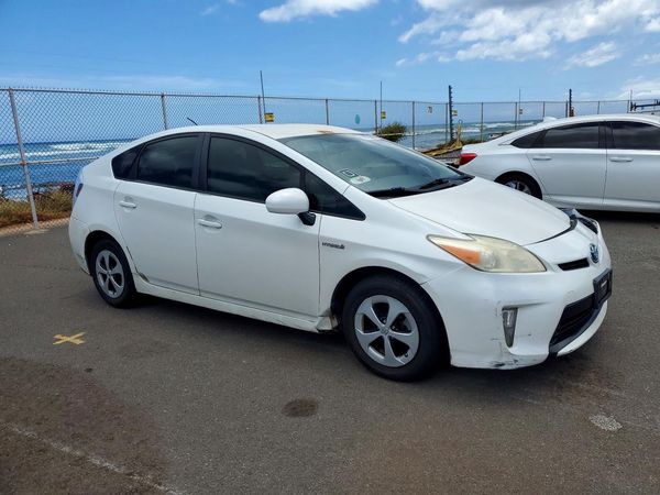 2013 TOYOTA PRIUS