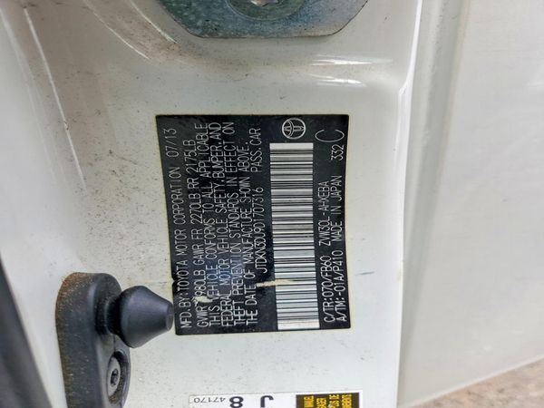 2013 TOYOTA PRIUS