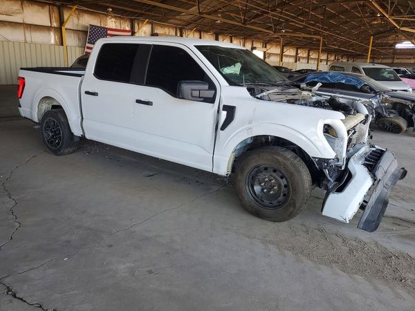 2023 FORD F150 SuperCrew — Passenger 3/4