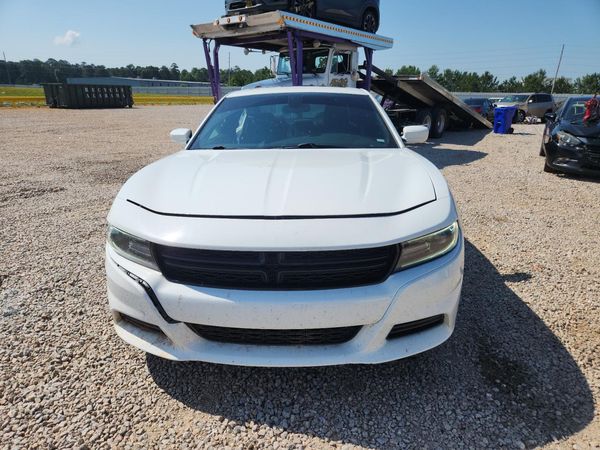 2019 DODGE CHARGER SXT