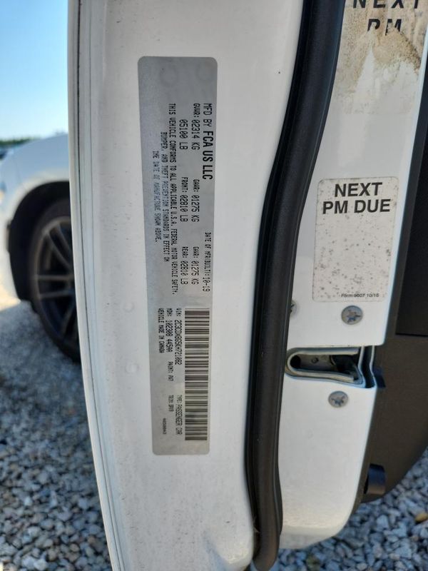 2019 DODGE CHARGER SXT