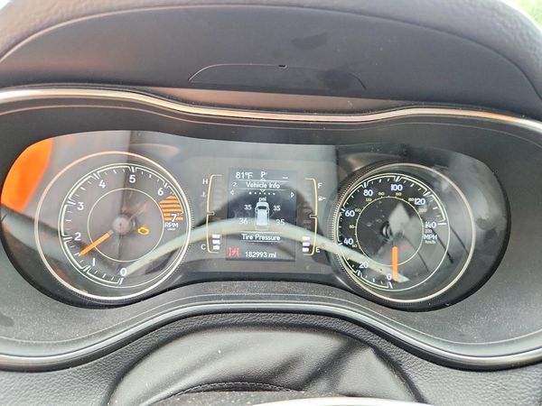 2019 JEEP CHEROKEE