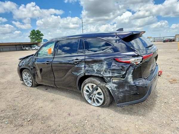 2020 TOYOTA HIGHLANDER Limited