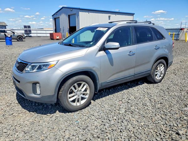 2014 KIA SORENTO Base/ LX