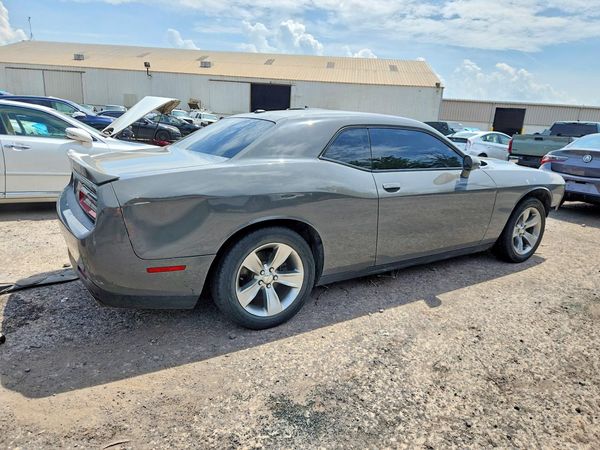 2018 DODGE CHALLENGER SXT