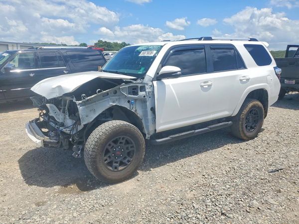 2020 TOYOTA 4RUNNER Base Grade