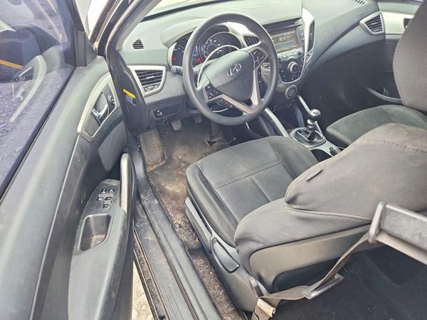 2016 HYUNDAI VELOSTER