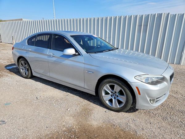 2012 BMW 528