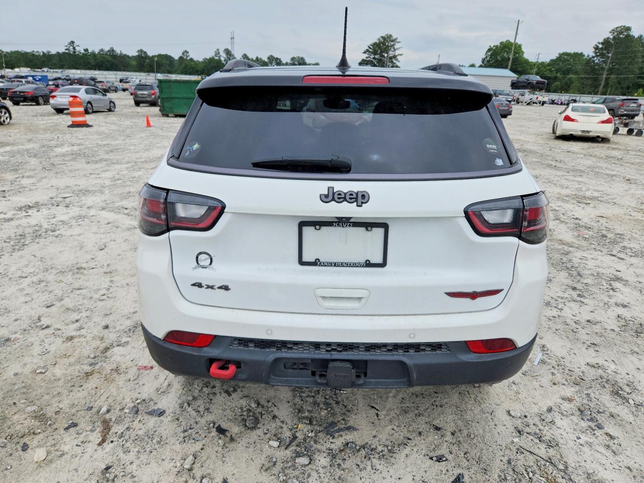 2022 JEEP COMPASS TRAILHAWK 4X4