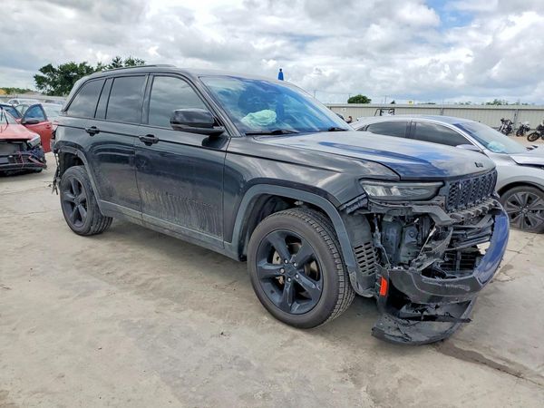 2023 JEEP GRAND CHEROKEE LAREDO 4X4
