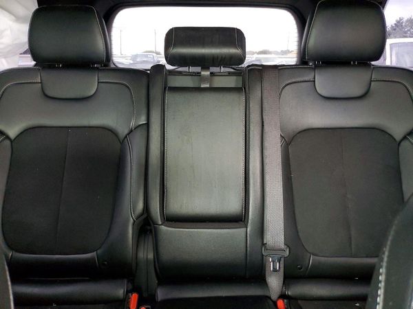 2023 JEEP GRAND CHEROKEE LAREDO 4X4