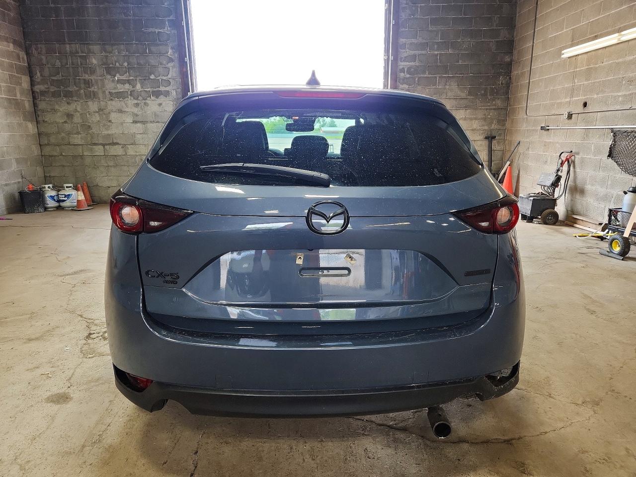 2021 MAZDA CX-5 Touring