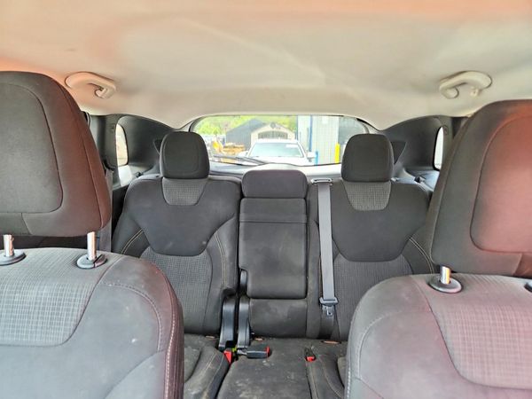 2015 JEEP CHEROKEE LATITUDE 4X4