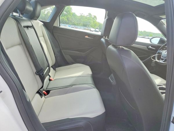 2021 VOLKSWAGEN JETTA