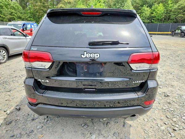2020 JEEP GRAND CHEROKEE LAREDO 4X4