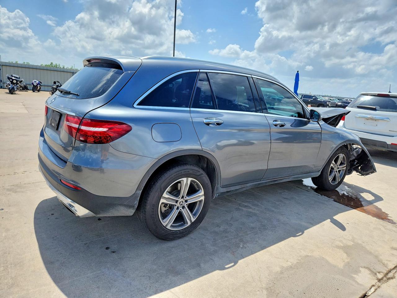 2019 MERCEDES-BENZ GLC GLC300
