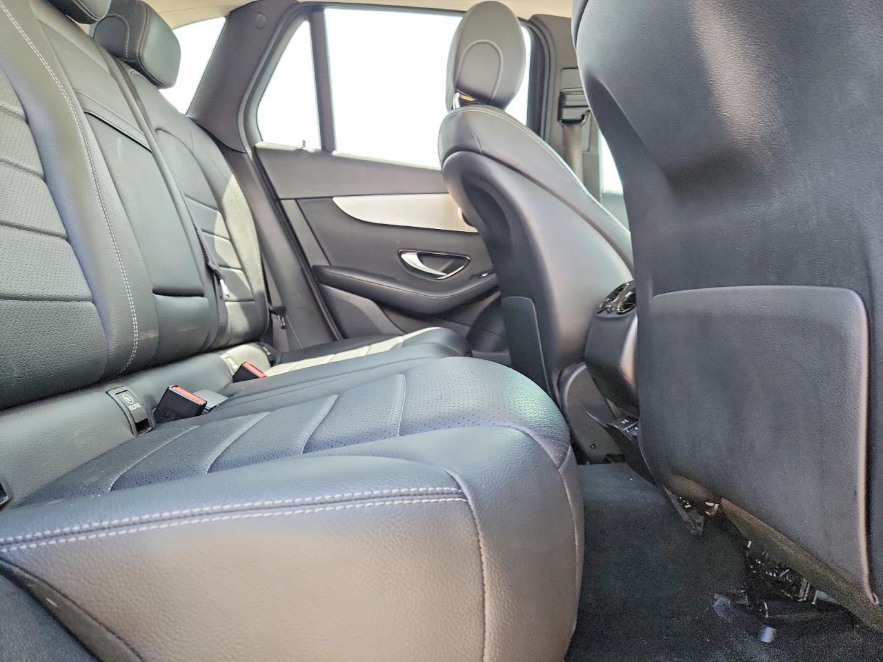 2019 MERCEDES-BENZ GLC GLC300
