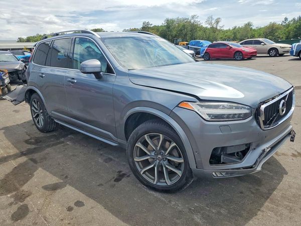 2018 VOLVO XC90