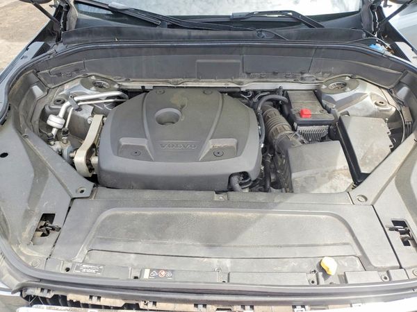 2018 VOLVO XC90