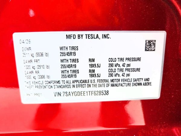 2026 TESLA MODEL Y