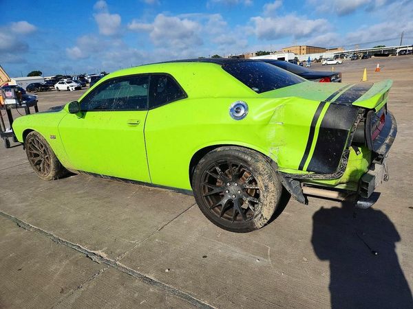 2015 DODGE CHALLENGER SXT