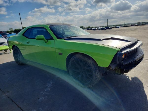 2015 DODGE CHALLENGER SXT
