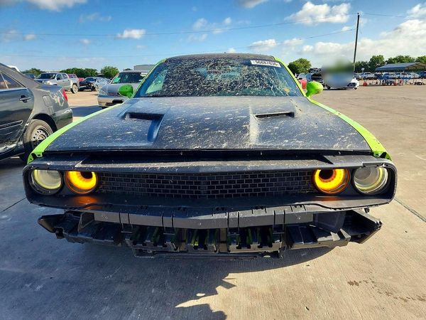 2015 DODGE CHALLENGER SXT