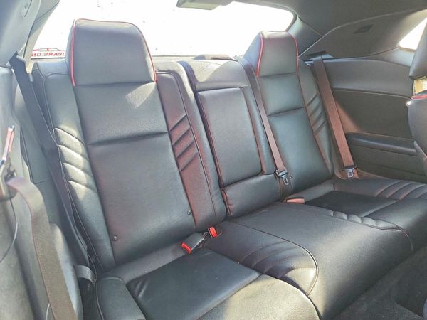 2015 DODGE CHALLENGER SXT