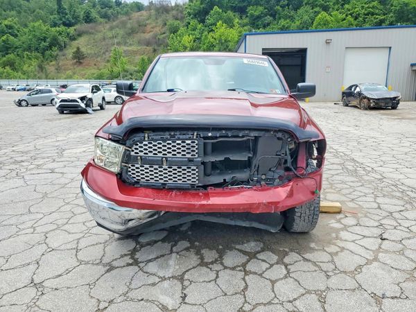 2014 RAM 1500 SLT