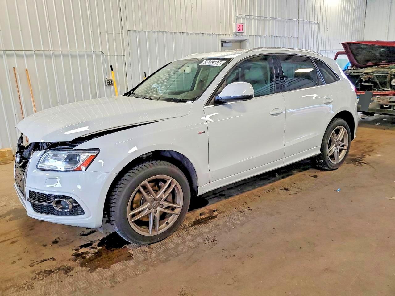 2014 AUDI Q5