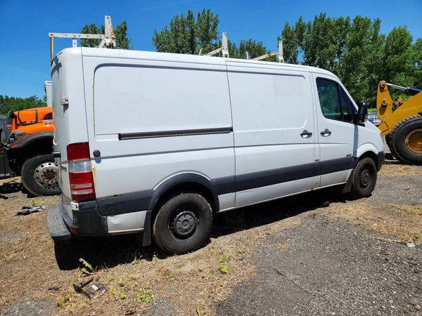 2012 MERCEDES-BENZ SPRINTER