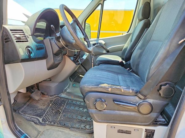 2012 MERCEDES-BENZ SPRINTER